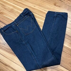 Men’s wranglers regular fit jeans